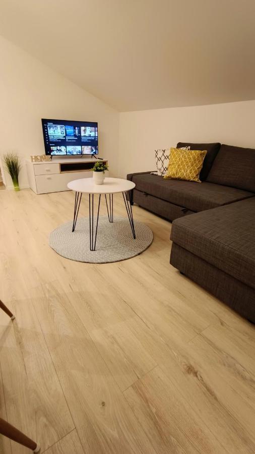 Apartman Leona Lovran Exterior foto