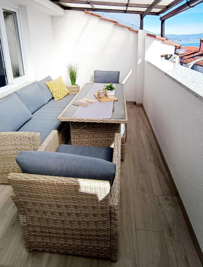 Apartman Leona Lovran Exterior foto